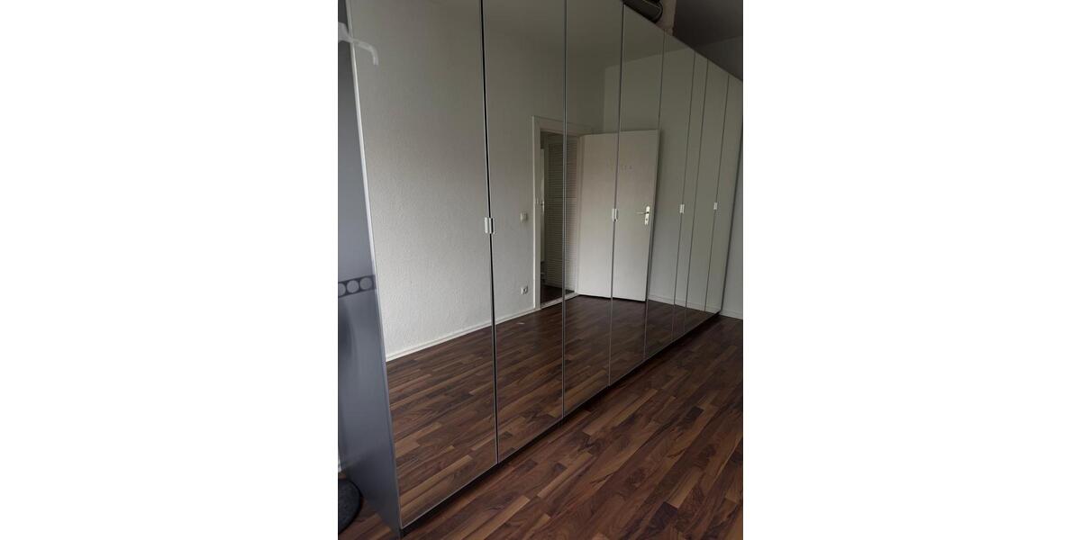 Etagenwohnung Berlin Friedrichshain-Kreuzberg - 3 Zimmer, 64 m&sup2;, 1.350&euro; | Angebot:26300643