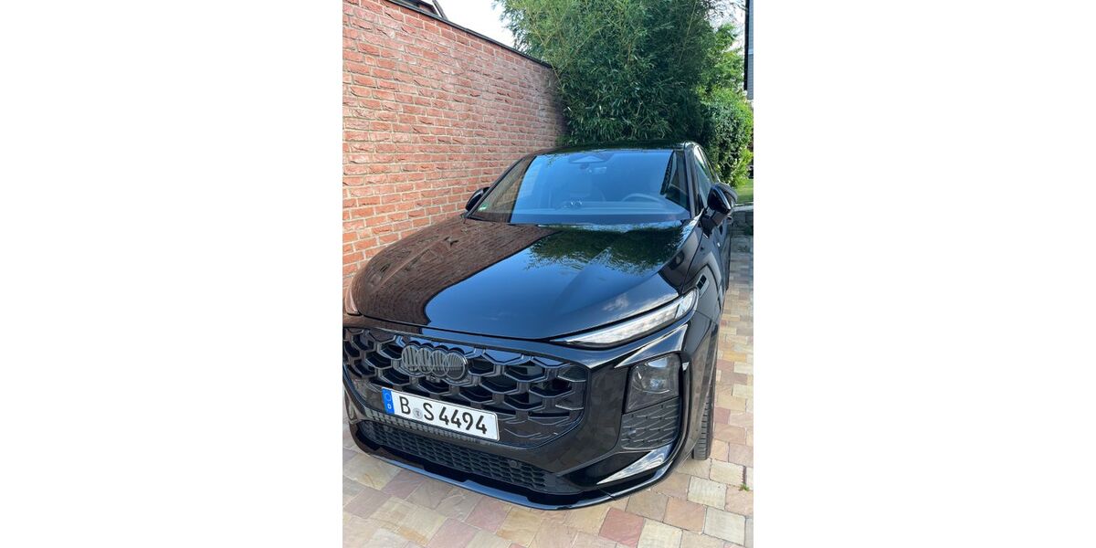 Audi Q3 15.000 km 57.250 &euro; Berlin 10623