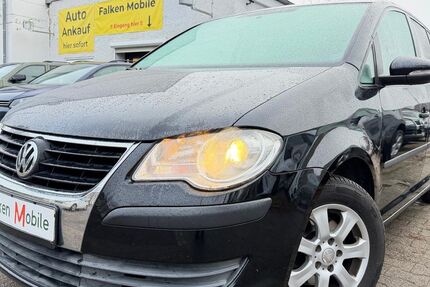 VW Touran 238.000 km 2.998 € Berlin 13127