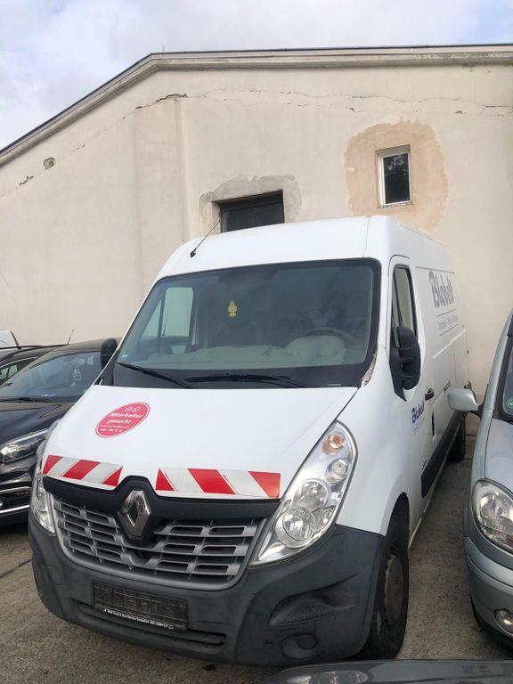 Renault Master 184.000 km 4.900 € Berlin 13407