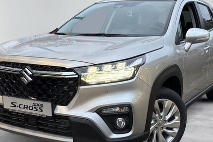 Suzuki SX4 13.479 km 24.990 € Berlin 13599