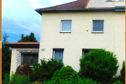 2 Wohnplätze * GROSSES schönes Grundstück* Haus-Bauplatz-Nebengelass, nahe an Wasser+ Wald* 5 zimmer