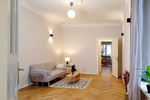 Exklusiv saniertes Altbaujuwel nahe Savignyplatz und Ku'Damm mit Büro/Praxis-Option
