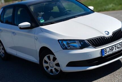 Skoda Fabia 42.000 km 7.490 &euro; Berlin 13129