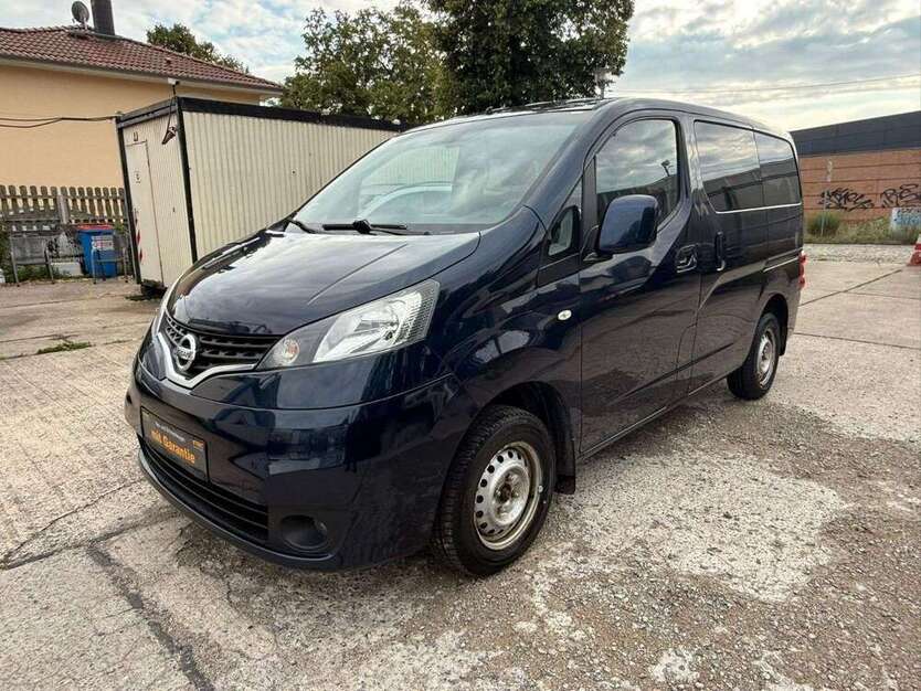 NV200