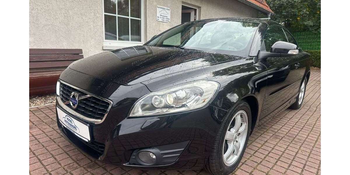Volvo C70 181.000 km 8.900 € Berlin 13059