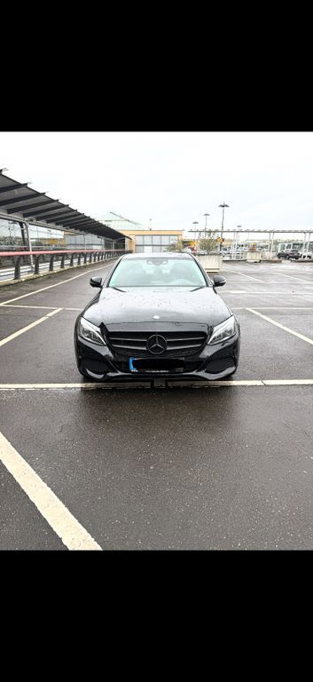 Mercedes-Benz C 250 136.370 km 18.500 € Potsdam 14478