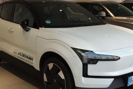 Volvo EX30 8.000 km 39.980 € Berlin 12169