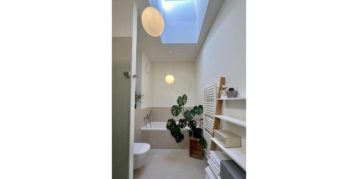 Einfamilienhaus Berlin Mitte - 3 Zimmer, 90 m&sup2;, 2.600&euro; | Angebot:24457283