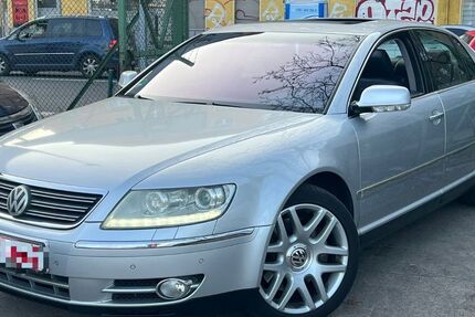 VW Phaeton 245.000 km 5.299 &euro; BERLIN 13409