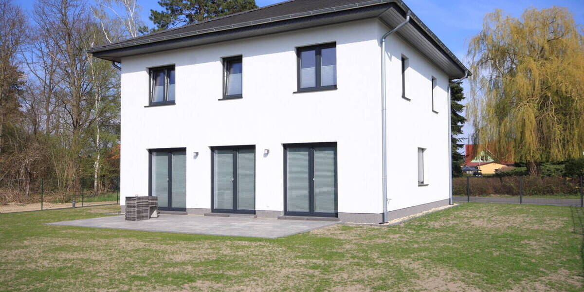 Einfamilienhaus Falkensee - 5 Zimmer, 153 m&sup2;, 2.950&euro; | Angebot:26862999