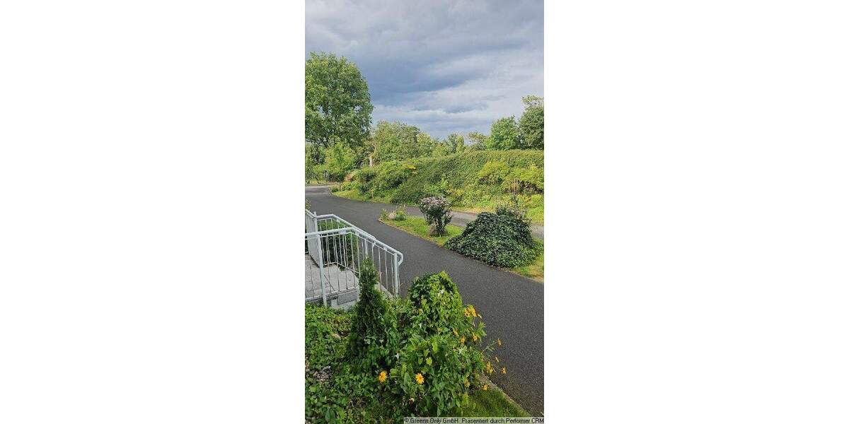 VERKAUFT! BEZUGSFREIE 2 ZIMMERWOHNUNG MIT LOGGIA + EIGENEM KFZ-STELLPLATZ 2 zimmer