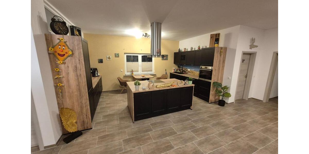 Büroetage Praxis m. Dachterrasse VideoAlarmEinbauk. zimmer