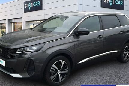 Peugeot 5008 8.890 km 29.990 &euro; Berlin 12681