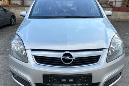 Opel Zafira 290.000 km 1.400 &euro; Berlin 13053