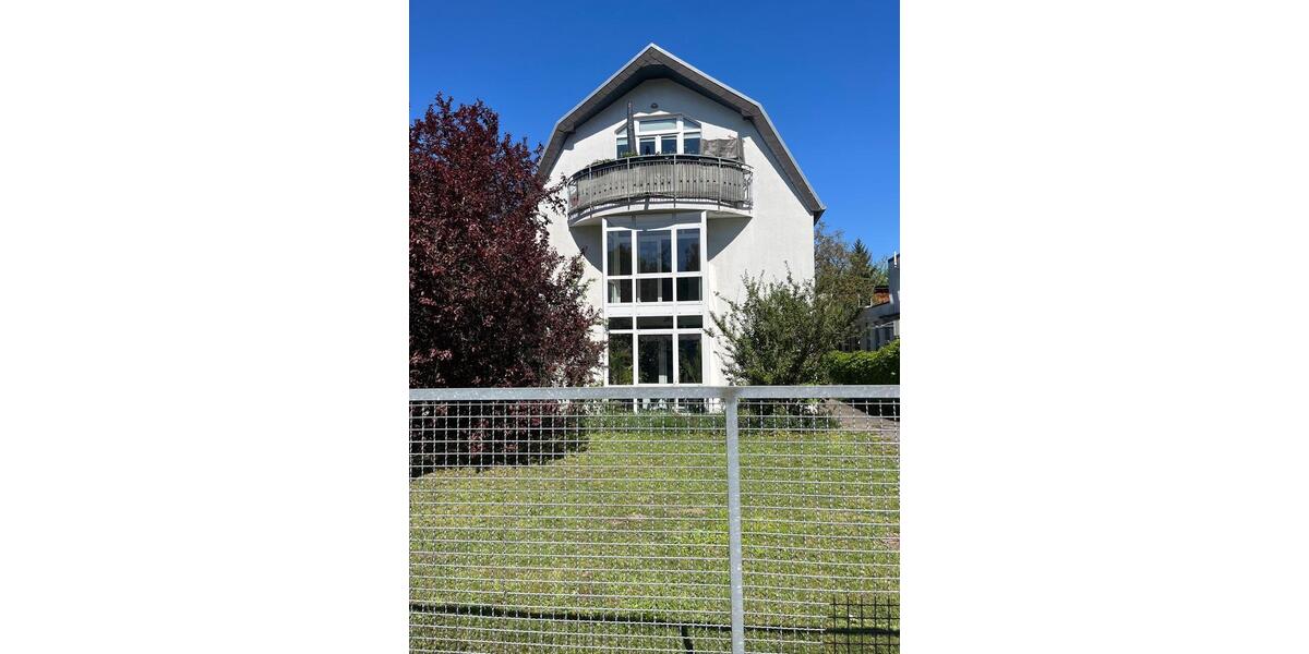 Dachgeschoßwohnung Berlin Charlottenburg-Wilmersdorf - 3 Zimmer, 90 m&sup2;, 1.630&euro; | Angebot:25719662