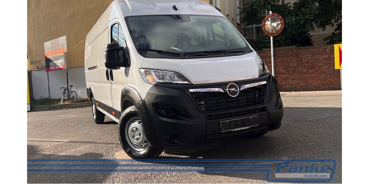 Opel Movano 4.589 km 25.990 € Berlin - Pankow 13187