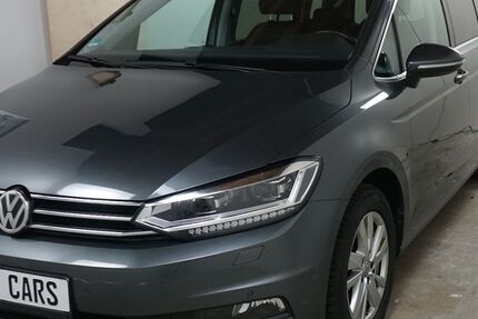 VW Touran 99.000 km 24.900 € Falkensee 14612