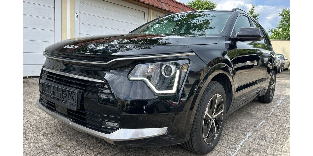 Kia Niro 132.000 km 15.900 &euro; Berlin 13403