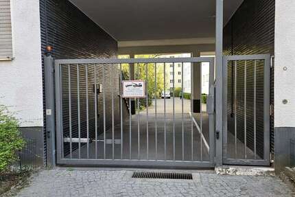 Garagen / Stellplätze Berlin-Wilmersdorf Wilmersdorf - 25.000&euro; | Angebot:26199122