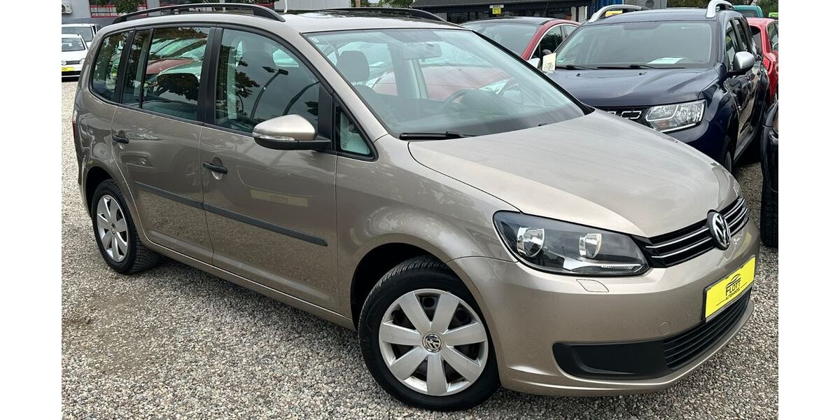 VW Touran 86.216 km 10.990 &euro; Berlin 13089