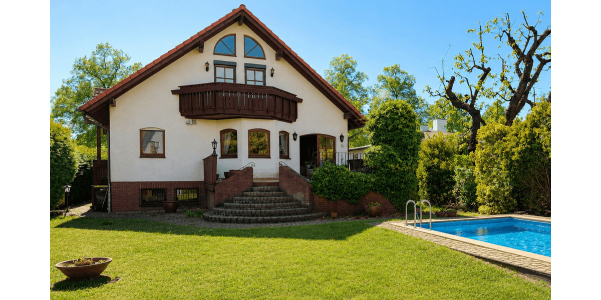 Einfamilienhaus Teltow - 6 Zimmer, 336 m&sup2;, 1.100.000&euro; | Angebot:26840754