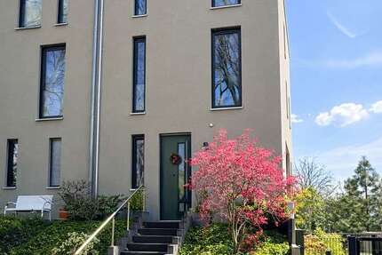 Haus Potsdam Babelsberg - 6 Zimmer, 210 m&sup2;, 1.349.000&euro; | Angebot:26216579