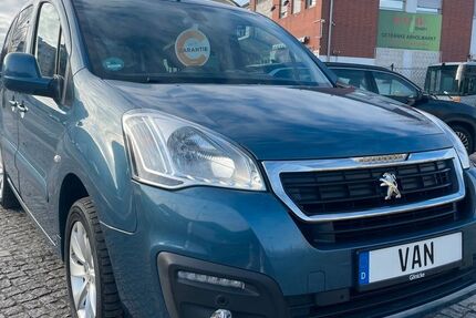 Peugeot Partner 94.000 km 9.490 € Berlin 10551