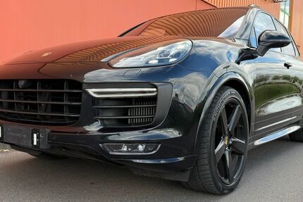 Porsche Cayenne 110.500 km 38.222 &euro; Berlin 10247