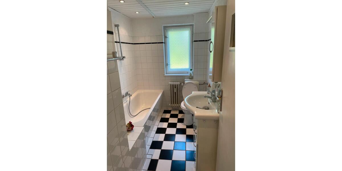 Erdgeschoßwohnung Berlin Charlottenburg-Wilmersdorf - 3 Zimmer, 72 m&sup2;, 325.000&euro; | Angebot:26763487