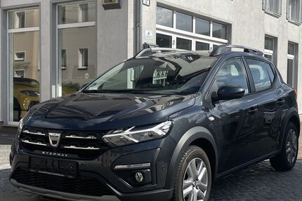 Dacia Sandero 2.000 km 14.880 &euro; Teltow 14513