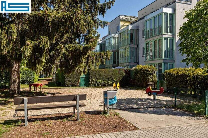 Freie 2-Zimmerwohnung mit tollem Wintergarten und Stellplatz 2 zimmer