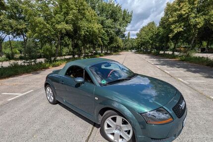 Audi TT 178.500 km 7.900 &euro; Berlin 12589
