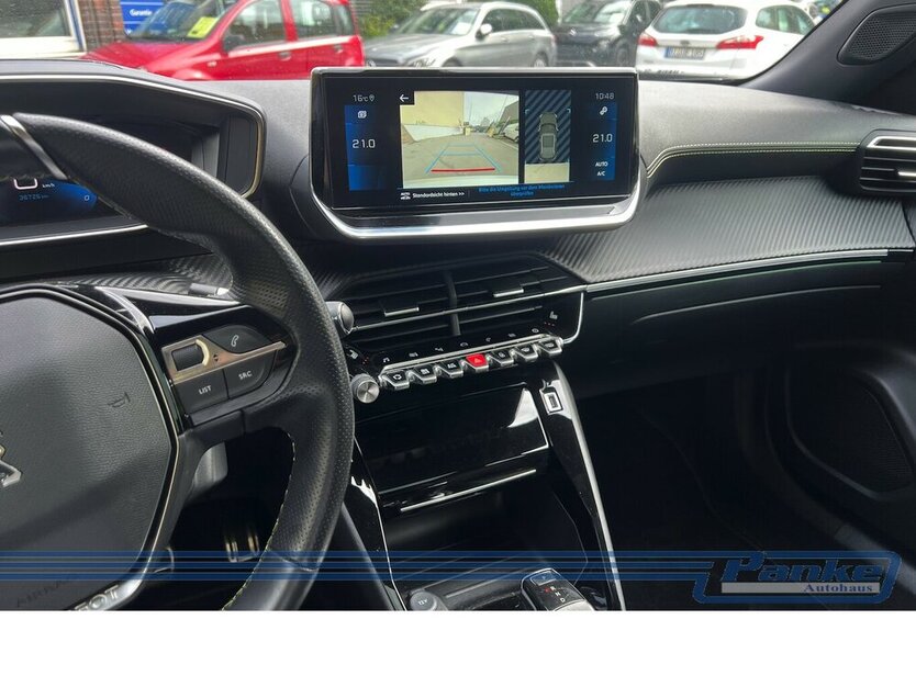 Peugeot 2008 GT 155 EAT8*Pano*LED*360°*TotWinkel*NAV* 36.726 km 20.990 € Berlin 13187