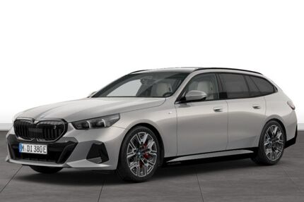 BMW i5 21.185 km 64.880 &euro; Berlin 12683