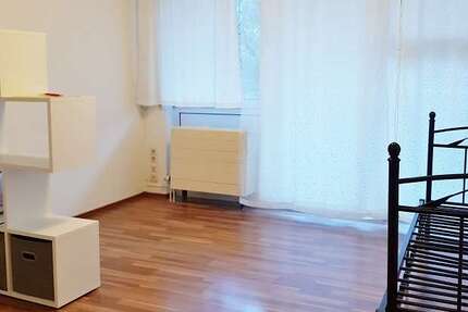 Wohnung zum Mieten in Regensburg 320 € 24.2 m²