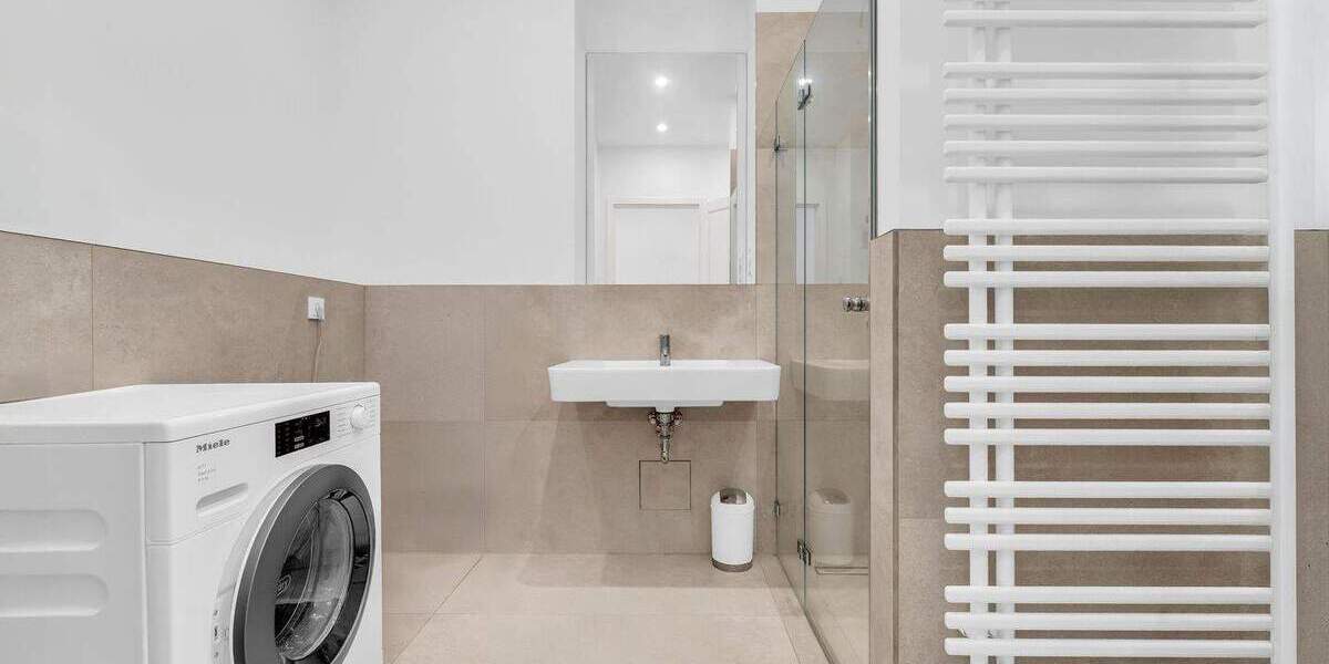 Etagenwohnung Potsdam Berliner Vorstadt - 3 Zimmer, 77 m&sup2;, 2.150&euro; | Angebot:24737860