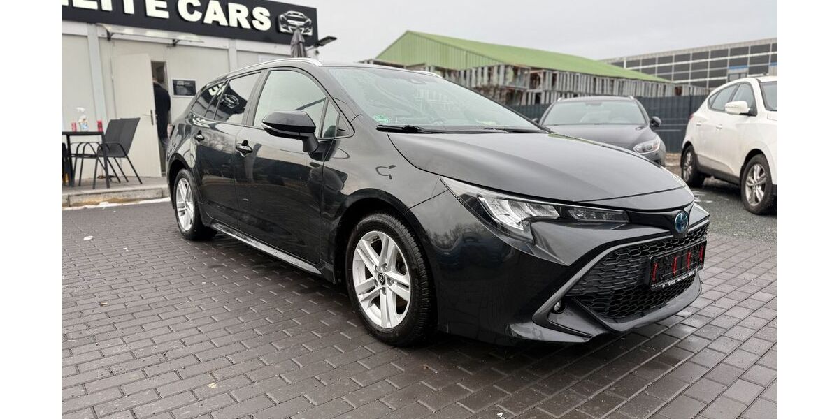 Toyota Corolla 159.000 km 17.500 &euro; Berlin 12307