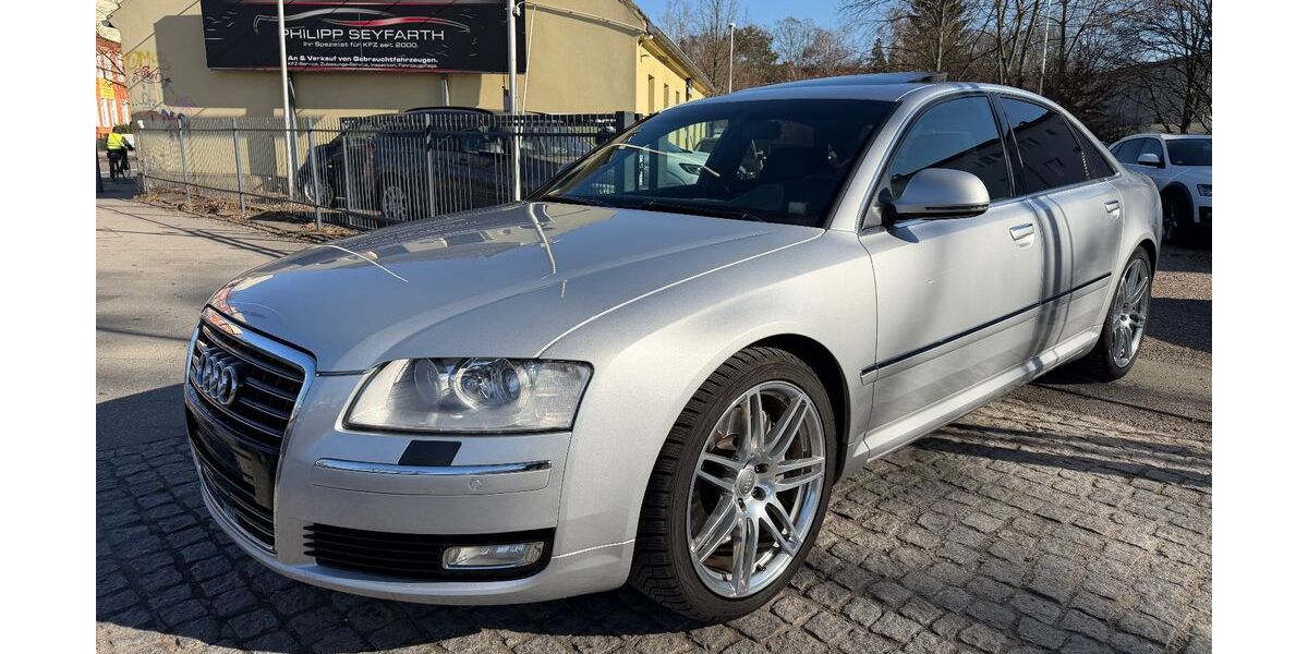 Audi A8 148.000 km 8.990 &euro; Berlin - Tempelhof 12107