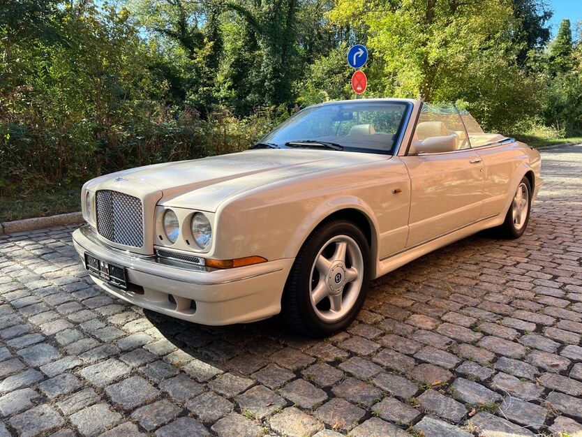 Bentley Azure 8.400 km 123.999 € Berlin 13407