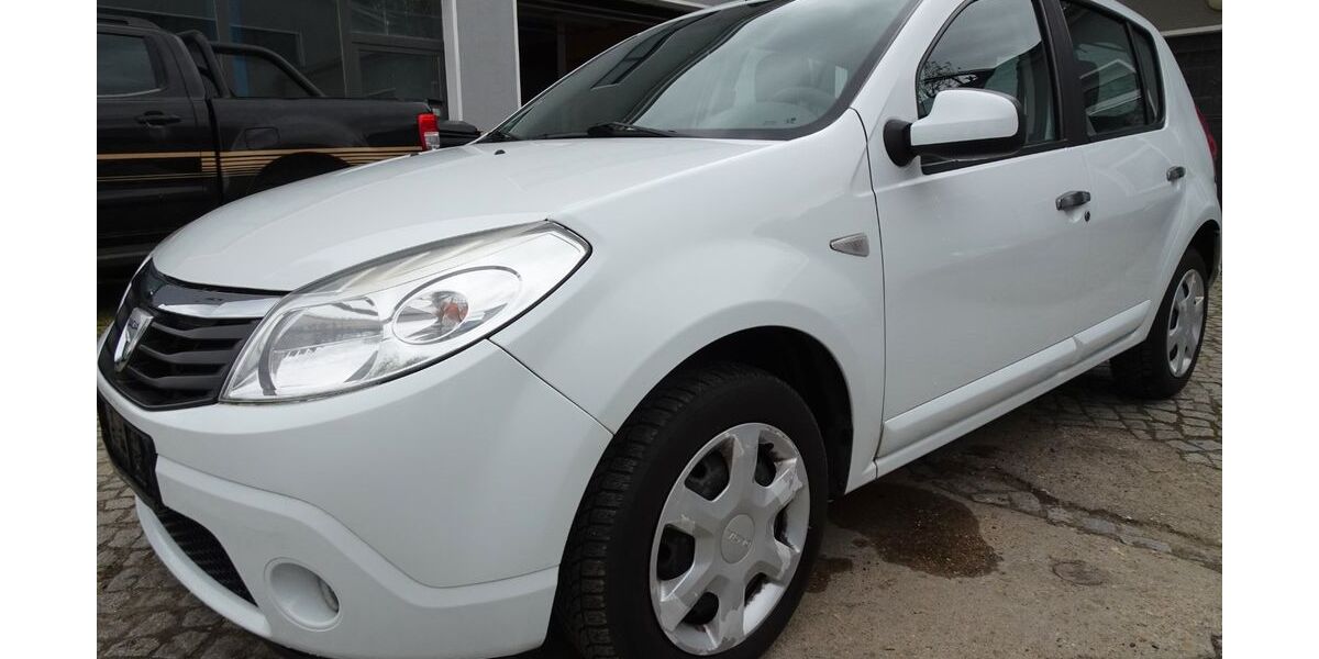Dacia Sandero 129.192 km 1.990 &euro; Falkensee 14612