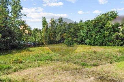 Gewerbebauplatz in Berlin-Tempelhof: Autobahnnähe, gewerbliche Nachbarschaft und Bebauungsplan... zimmer