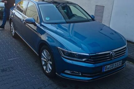 VW Passat 175.000 km 16.500 € Berlin 13583