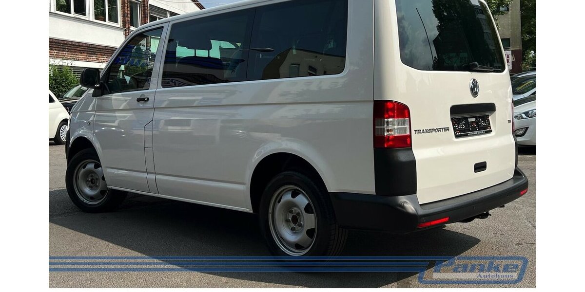 VW T5 Transporter Kombi 1. Hand 8 sitzer 169.000 km 14.990 € Berlin 13187