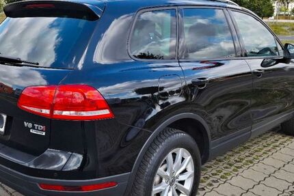 VW Touareg 76.500 km 24.000 &euro; Berlin 10249