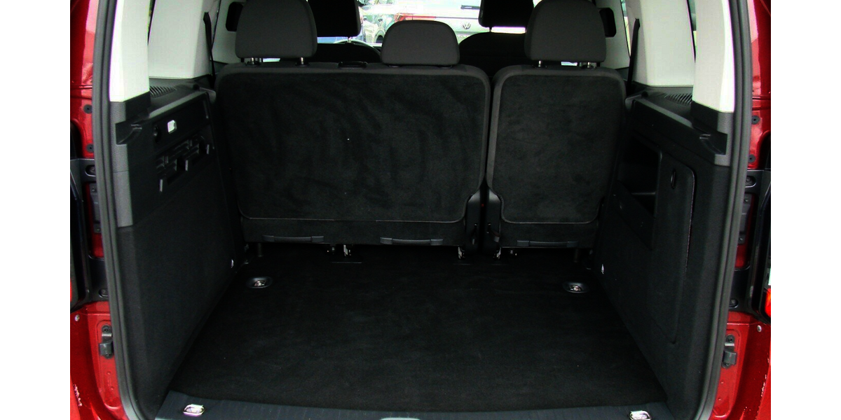 VW Caddy 2.0TDi Life Discover Pro ACC AHK Kamera 39.469 km 27.980 &euro; Falkensee 14612