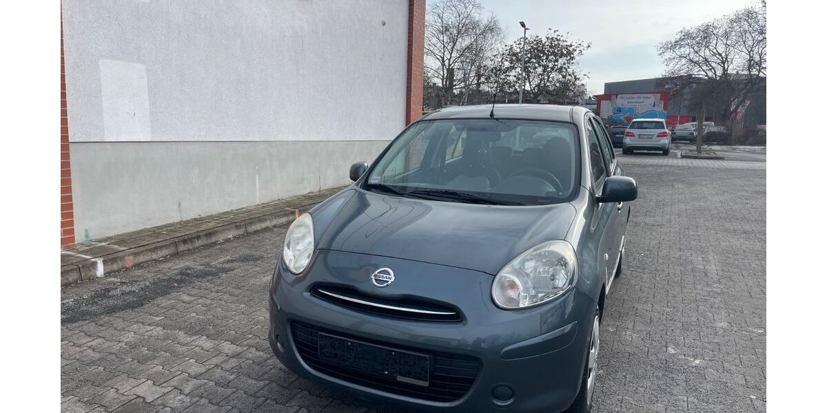 Nissan Micra 99.899 km 3.499 &euro; Berlin 12107