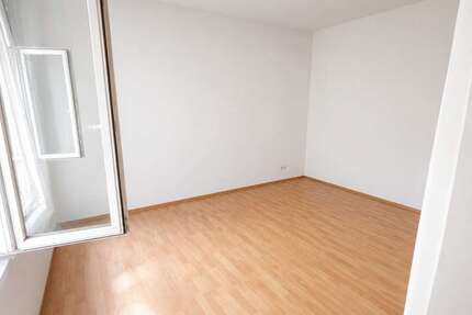 Wohnung Potsdam-Charlottenhof Charlottenhof - 1 Zimmer, 35 m&sup2;, 175.000&euro; | Angebot:27023360