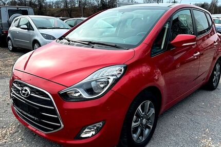 Hyundai ix20 17.000 km 12.950 &euro; Berlin 10829