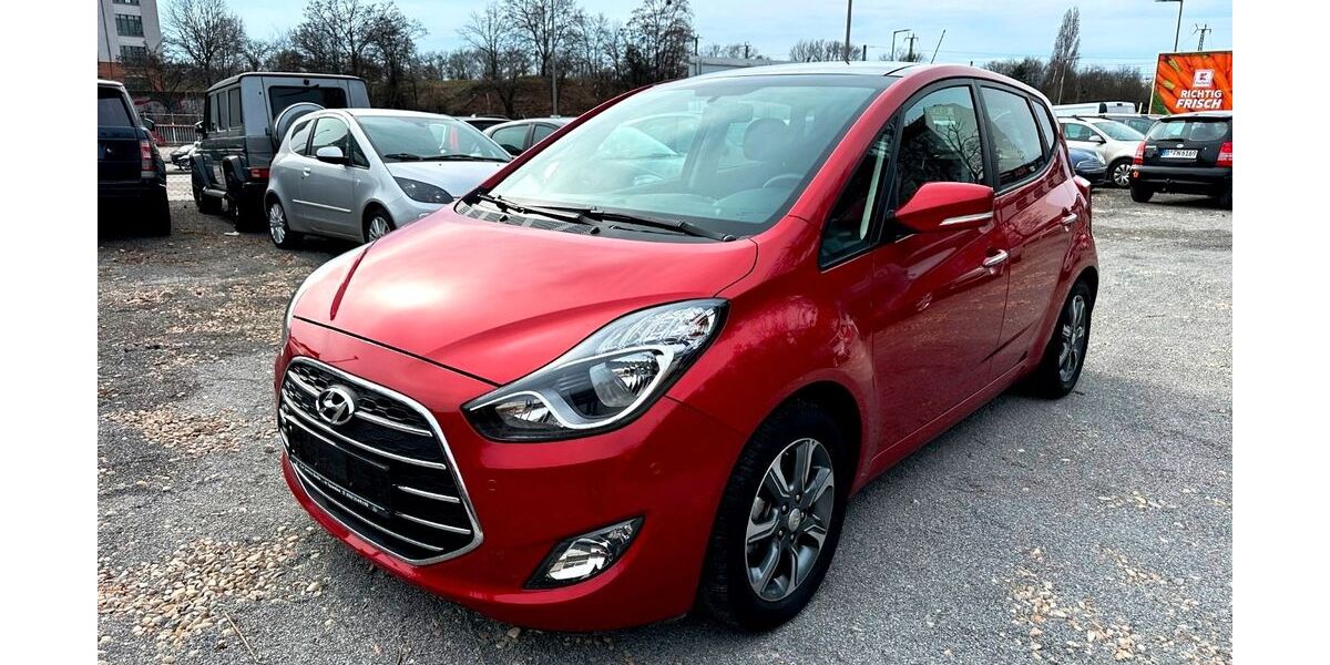 Hyundai ix20 17.000 km 12.950 &euro; Berlin 10829